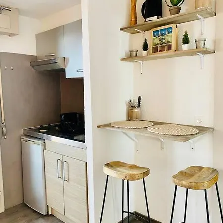 公寓 Cosy Studio In *