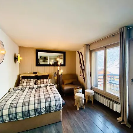 Cosy Studio In *